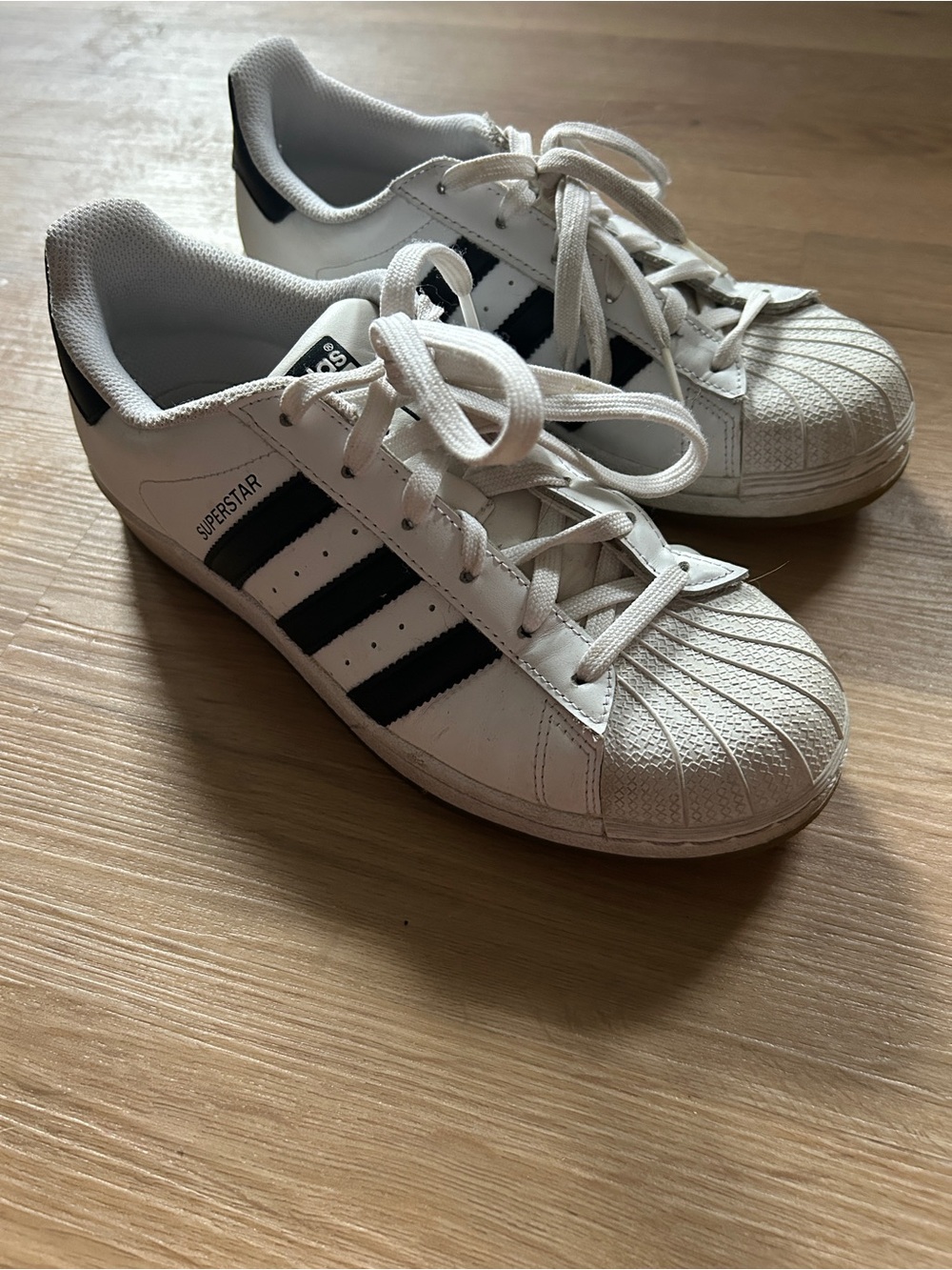 adidas superstar classic sneakers
